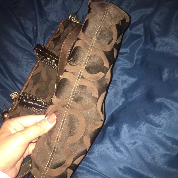 Brown coach purse - Picture 8 of 10